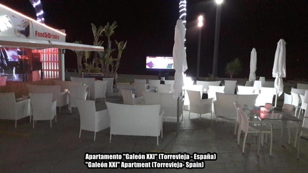 Apartamento Galeon XXI Torrevieja Esterno foto