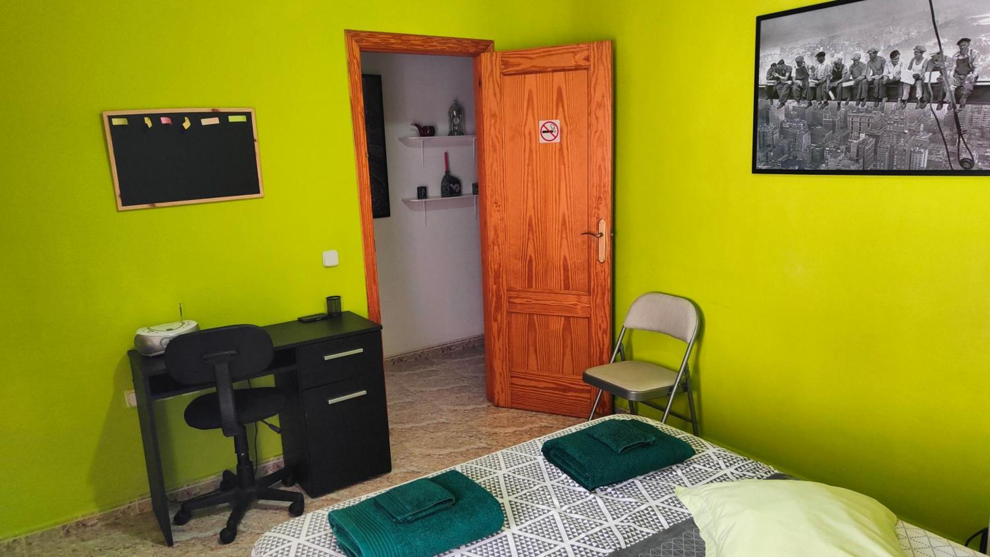 Apartamento Galeon XXI Torrevieja Esterno foto